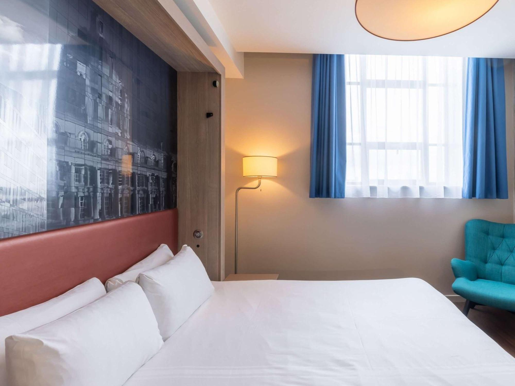 Adagio Centre 4*